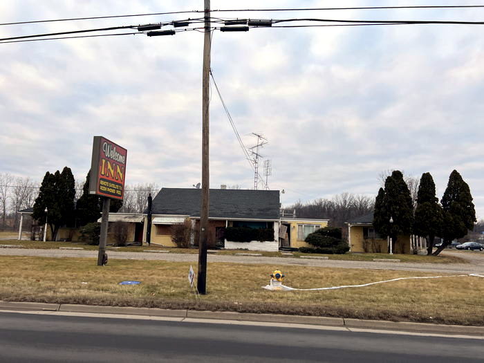 Mel Manor Motel (Welcome Inn) - Dec 11 2022 Photo (newer photo)